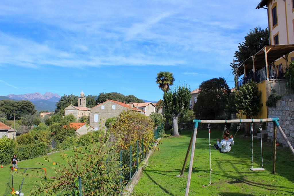 Gite Du Chalet Pietri Olivese Exteriör bild