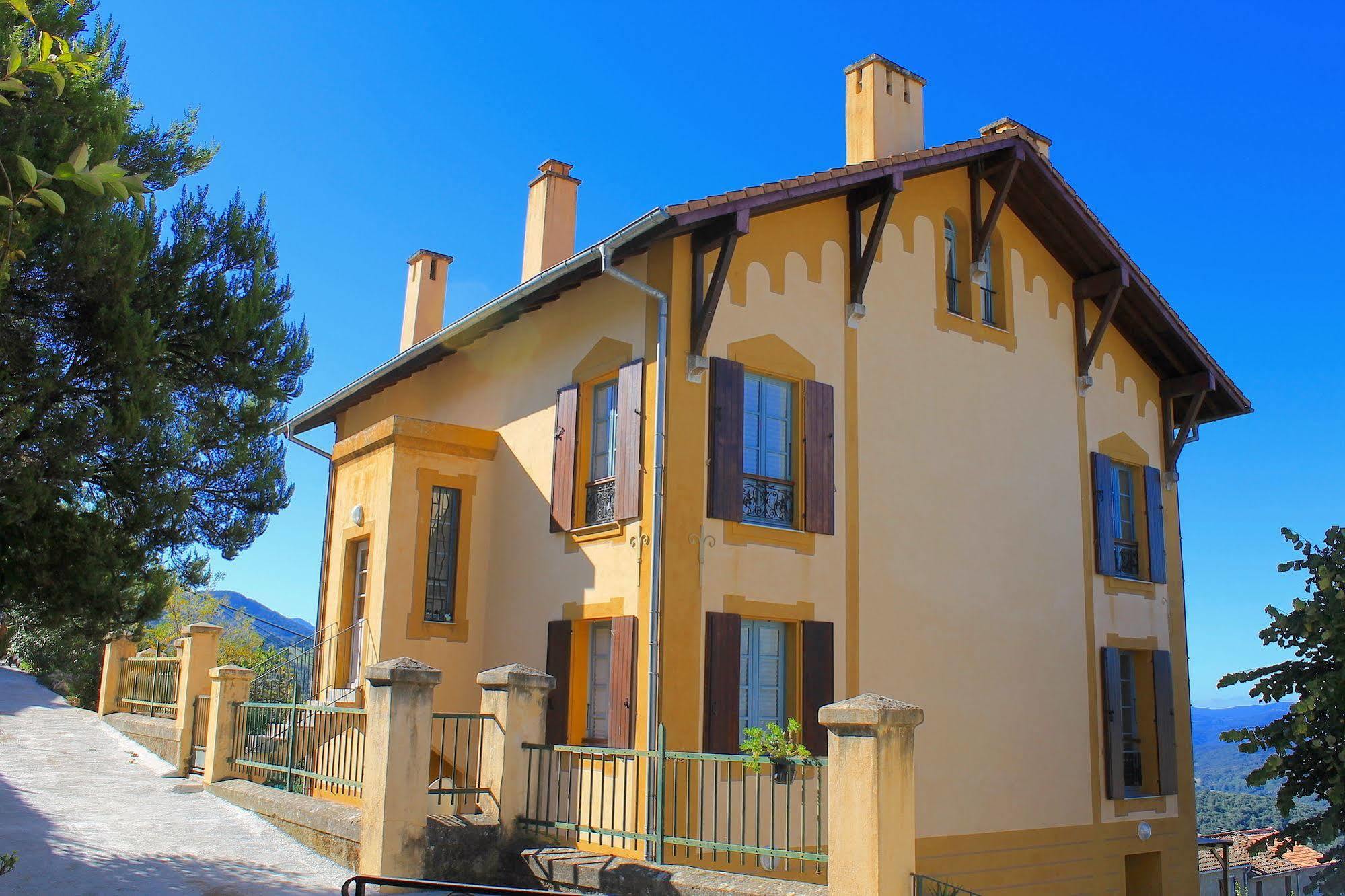 Gite Du Chalet Pietri Olivese Exteriör bild